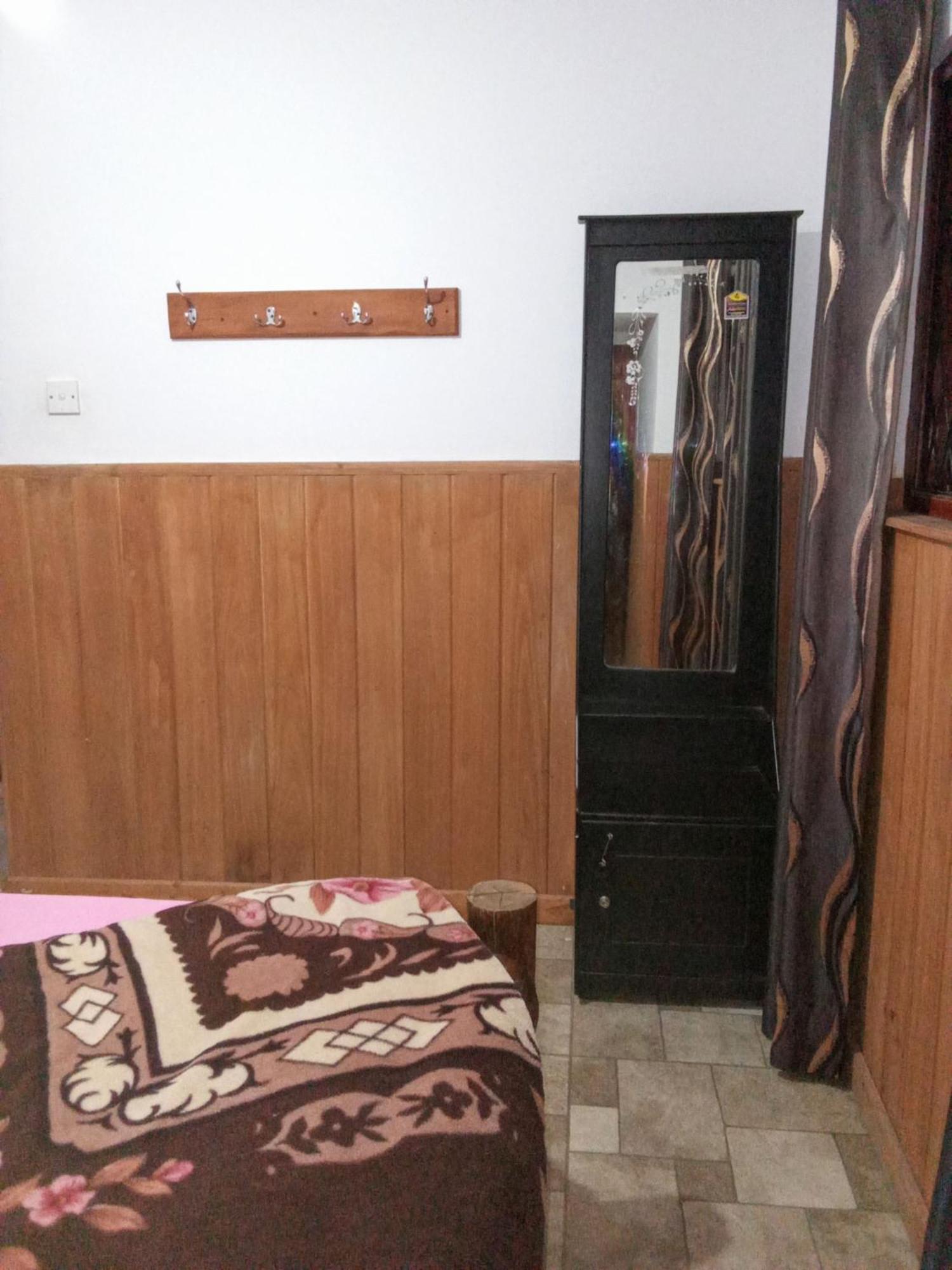 The Paulwood Cabana And Bungalow Нувара-Элия Номер фото