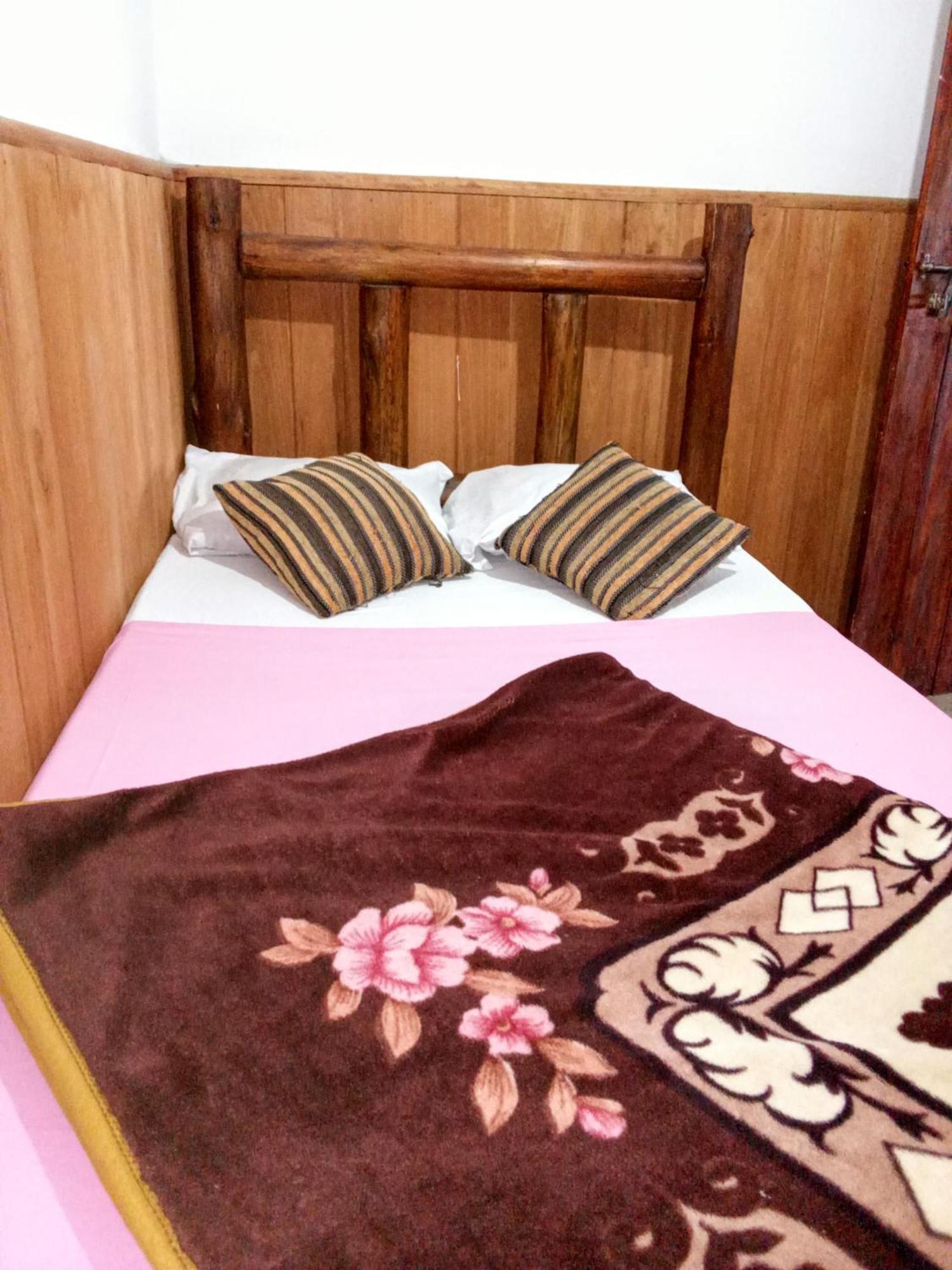The Paulwood Cabana And Bungalow Нувара-Элия Номер фото